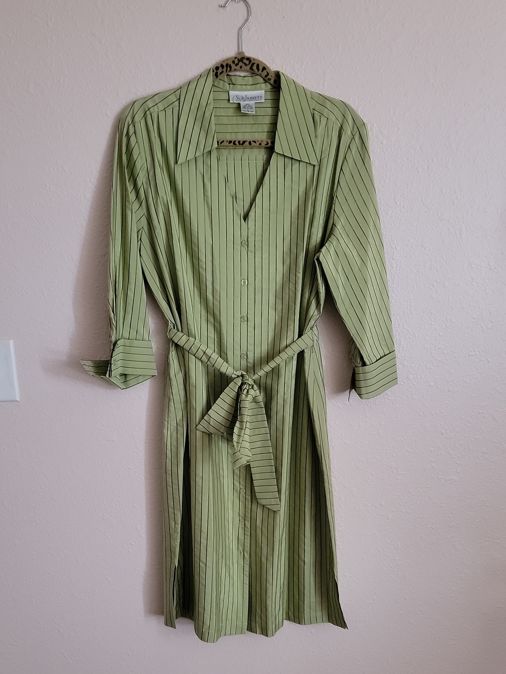 Diane Von Furstenberg Silk Assets Light Green Pinstripe Sheen Button Shirt Dress - Picture 5 of 7